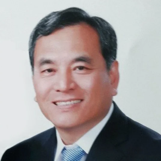 상임고문